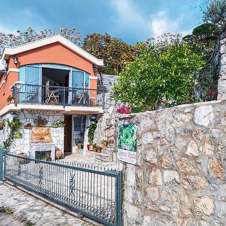 Apartmani Kamena Ruza Будва Экстерьер фото