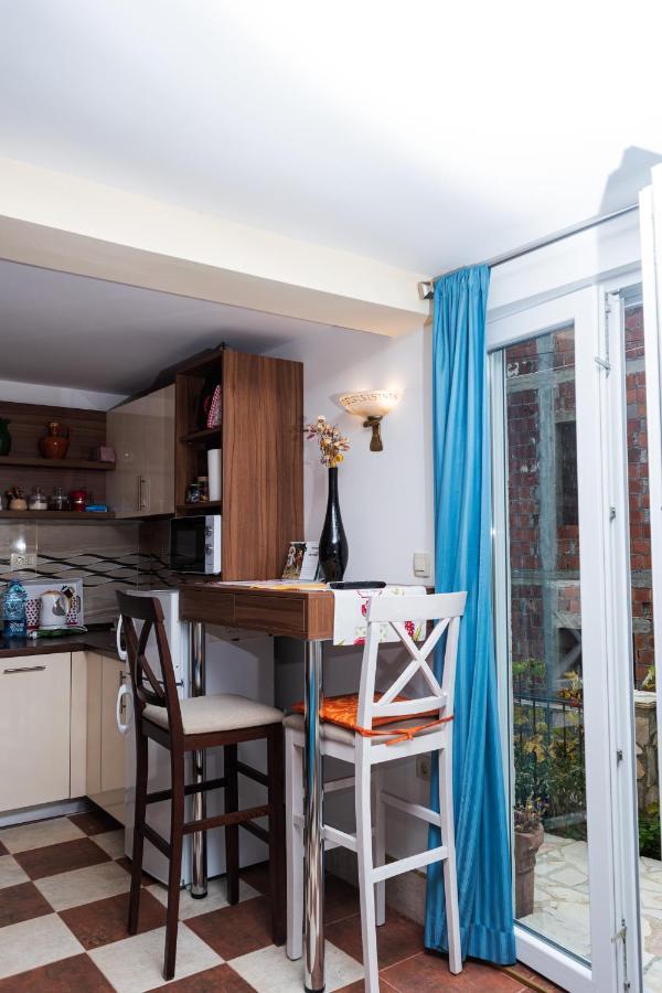 Apartmani Kamena Ruza Будва Экстерьер фото